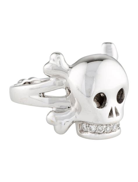 Tête de Mort skull ring, 18K rose gold, diamonds and rose  